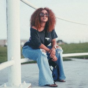 Meet your Posher, Kisha